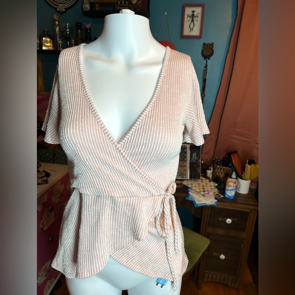 EUC Y2K Vintage Papertag Pink Faux Wrap Top EUC